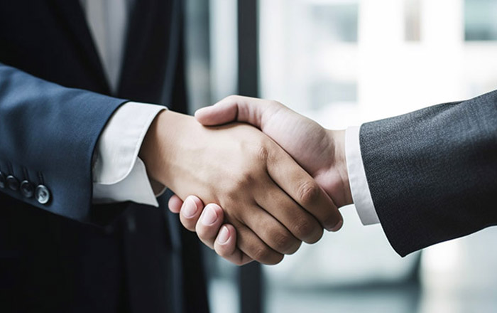 本店との密な連携